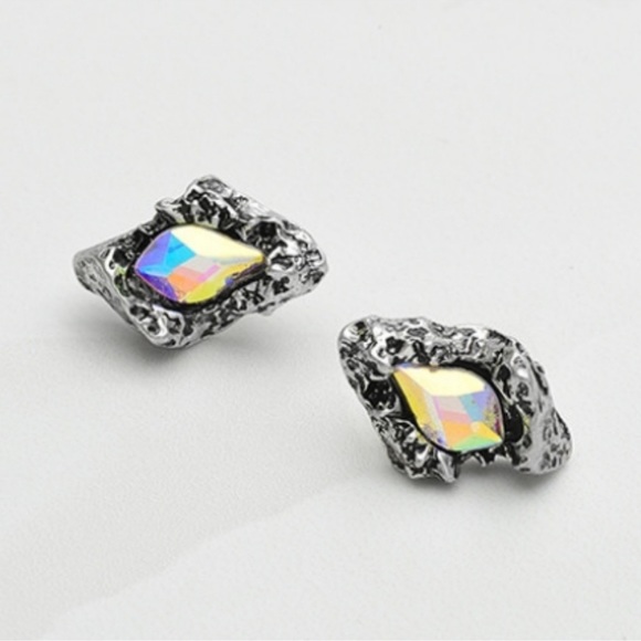 Crystal Stud Earrings Silver - Picture 6 of 16